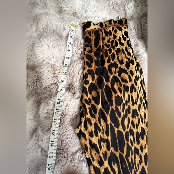 Rare Vintage Leonard Paris Leopard Print Silk wide Leg Pants, 42/6US - Picture 11 of 13